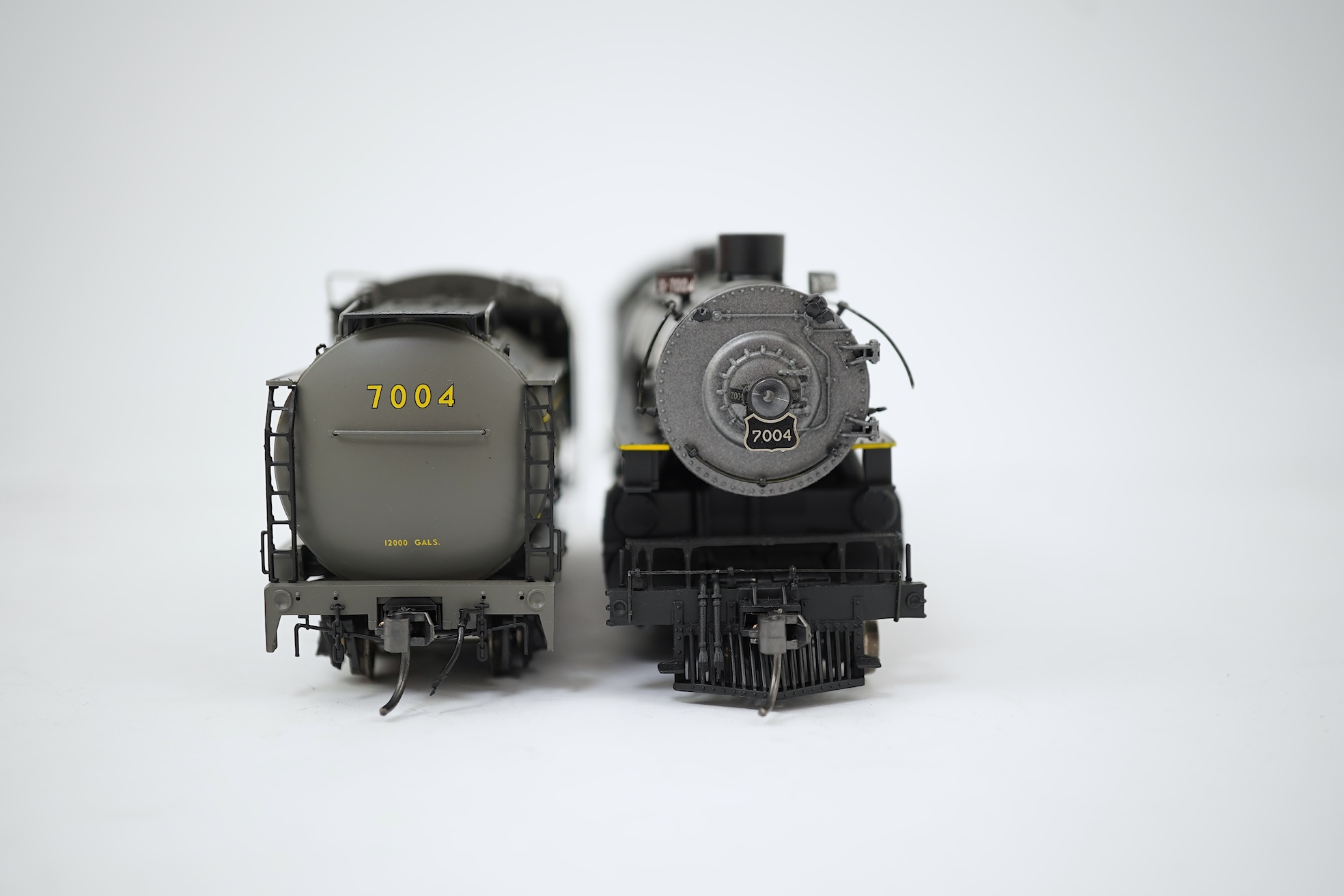 A boxed HO gauge Broadway Limited Paragon Series (039) model of Union Pacific MT-73, 7004, 4-8-2 locomotive with bogie tender, powered for two rail operation.